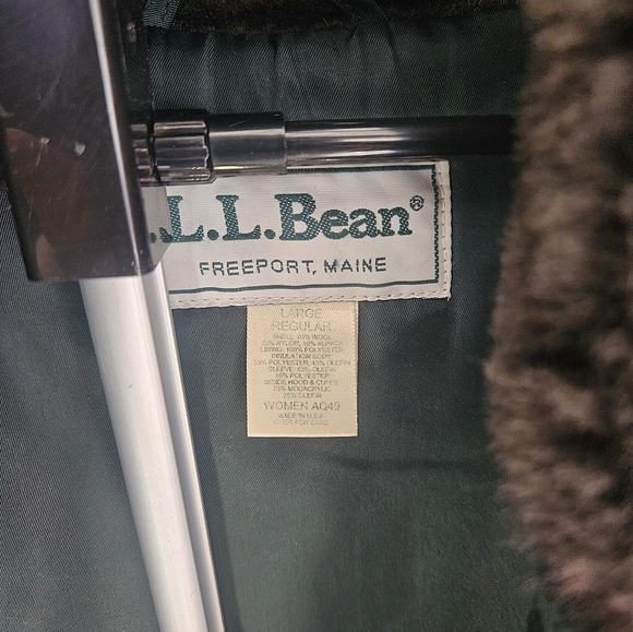 L.L. Bean Green & Faux Fur Trimmed Full Length Wool&Alpaca Blend Size L Usa Vtg - Picture 2 of 3